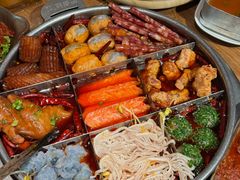 -巴卤社老火锅(财富店)