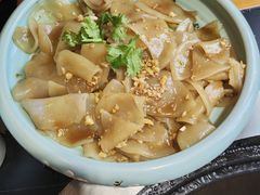 -锅老头海鲜铁锅炖
