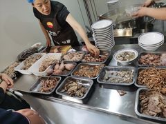 -岳记羊肠馆(陵园小区店)