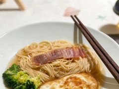 -MONICH牛排融合餐厅(和义大道购物中心店)