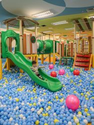 -幻贝家儿童乐园(武汉永旺梦乐城店)