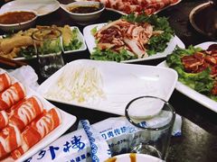 -楼外楼大刀肉传统火锅居(幸福街店)