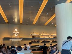 -星巴克臻选(上海合生汇1F店)