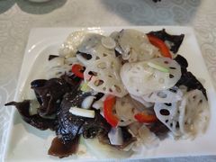 -粤北餐馆