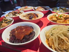 -蓝田九大碗民俗食府(蓝田店)