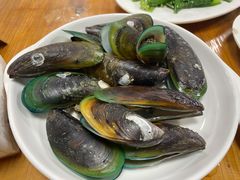 -田源农家饭店·窑鸡王·海鲜(东部湾·融创店)