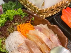 -湊湊火锅·茶憩(打浦桥日月光店)