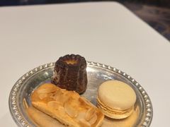 -AZUR聚(香格里拉饭店)