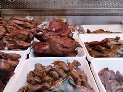 -张鸭子重庆特产卤味小吃(未来国际店)