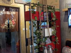 门面-董一米线(汉峪金谷店)