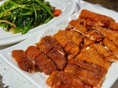 -肥仔文澳门猪骨煲(南京西路店)