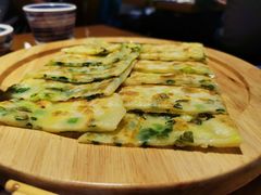 葱油饼-95号酱骨·一块豆腐(展春园西路店)