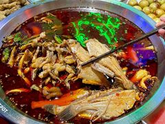 -蛙一刀·麻椒鱼火锅(金仙桥店)