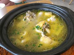 -品鲜村农家菜·阳澄湖大闸蟹(总店)