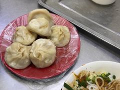 -高师傅特色米粉汤包(建设路店)