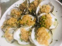 生蚝-四川小胡子海鲜(丁村万人海鲜广场店)