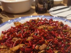 -渝信川菜 · 川味家常菜(财富购物中心店)