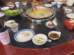 -老来福·非遗酸汤兔(凯旋路店)