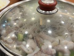 虾仁辣炒章鱼锅-蚂蚁家辣炒章鱼(海云台店)