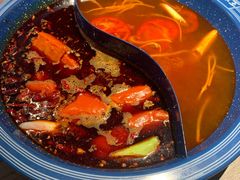 番茄红油鸳鸯锅-王歘歘·chuǎ火锅(五道营店)