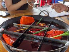 -正南齊北重庆老火锅(光华村直营店)