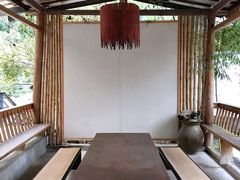 -乐领拈花溪·林涧食韵