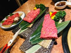 -炼火烤肉店