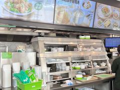 -老乡鸡(武汉中南梅苑小区地铁站店)