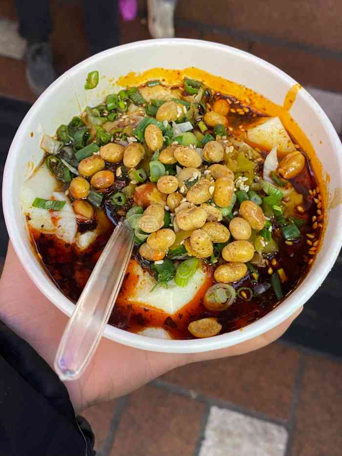 好又来酸辣粉(八一路总店)-"重庆老品牌的酸辣粉,据说是来这座城市必