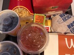 -麦当劳(龙洞店)