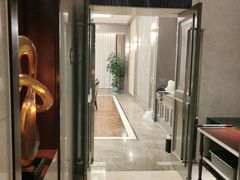 -无锡鼎尚皇冠酒店