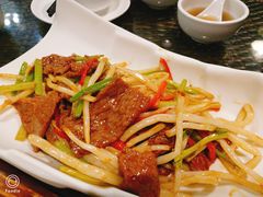 -东馆和天下特色餐饮(工农店)