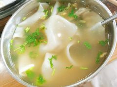 馄饨-清真老铁家灌汤包