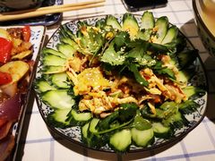 葱香椒麻手撕鸡-在湖边私厨小馆