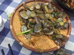 -钱大妈海鲜饭店(保利林语店)