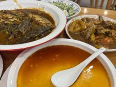 -品鲜村农家菜·阳澄湖大闸蟹(总店)