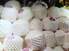 -雍容荟帝王蟹活龙虾展台自助(IFS黑金店)