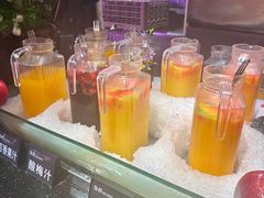 -领鲜活海鲜榴莲自助火锅(东门店)