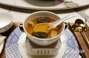 Lion's Mane Mushroom Stewed with Sea Cucumber