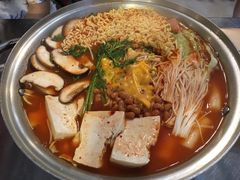 部队火锅-富乐满韩国正宗炸鸡韩国料理(虹泉路店)