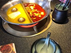 花胶鸡鸳鸯锅-湊湊火锅·茶憩(和平大悦城店)