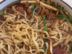 -镇南锅盖面馆(解放路店)