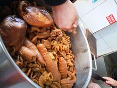 -谢记素红大肠店(新民路店)