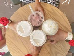 -星巴克臻选(华堂·新辰汇店)