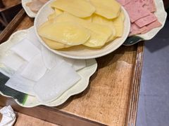 -肖肖酸萝卜鱼火锅(总店)