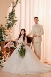 -巴黎春天婚纱摄影(临安店)