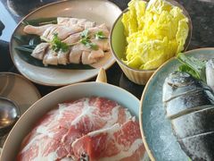 -雾山韩式烤肉·海南糟粕&椰子鸡火锅·海景餐厅(三亚绿发山海天JW万豪酒店)
