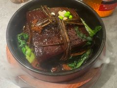 -吴越荣记苏州菜·松鼠桂鱼100%活鱼现做(斜塘老街店)