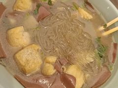 -金原鸭血粉丝汤·汤包·脆皮烤鸭(南京博物院店)