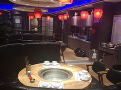 -山里屯铁锅炖(哈尔滨中央大街店)